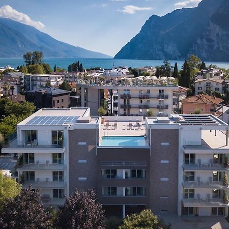 Aris Apartments & Sky Pool - Tonelli Hotels - Adult Friendly Riva del Garda Exterior foto