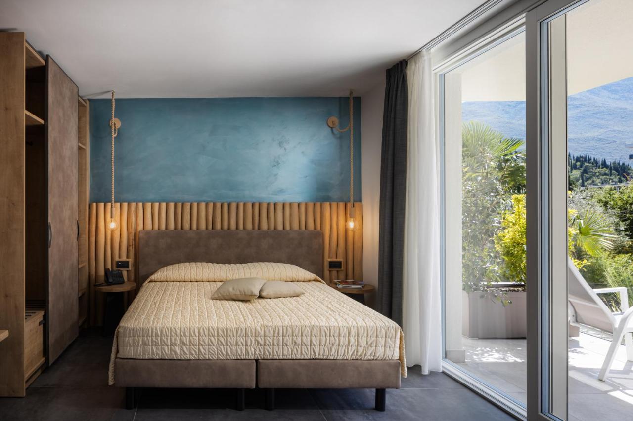Aris Apartments & Sky Pool - Tonelli Hotels - Adult Friendly Riva del Garda Exterior foto