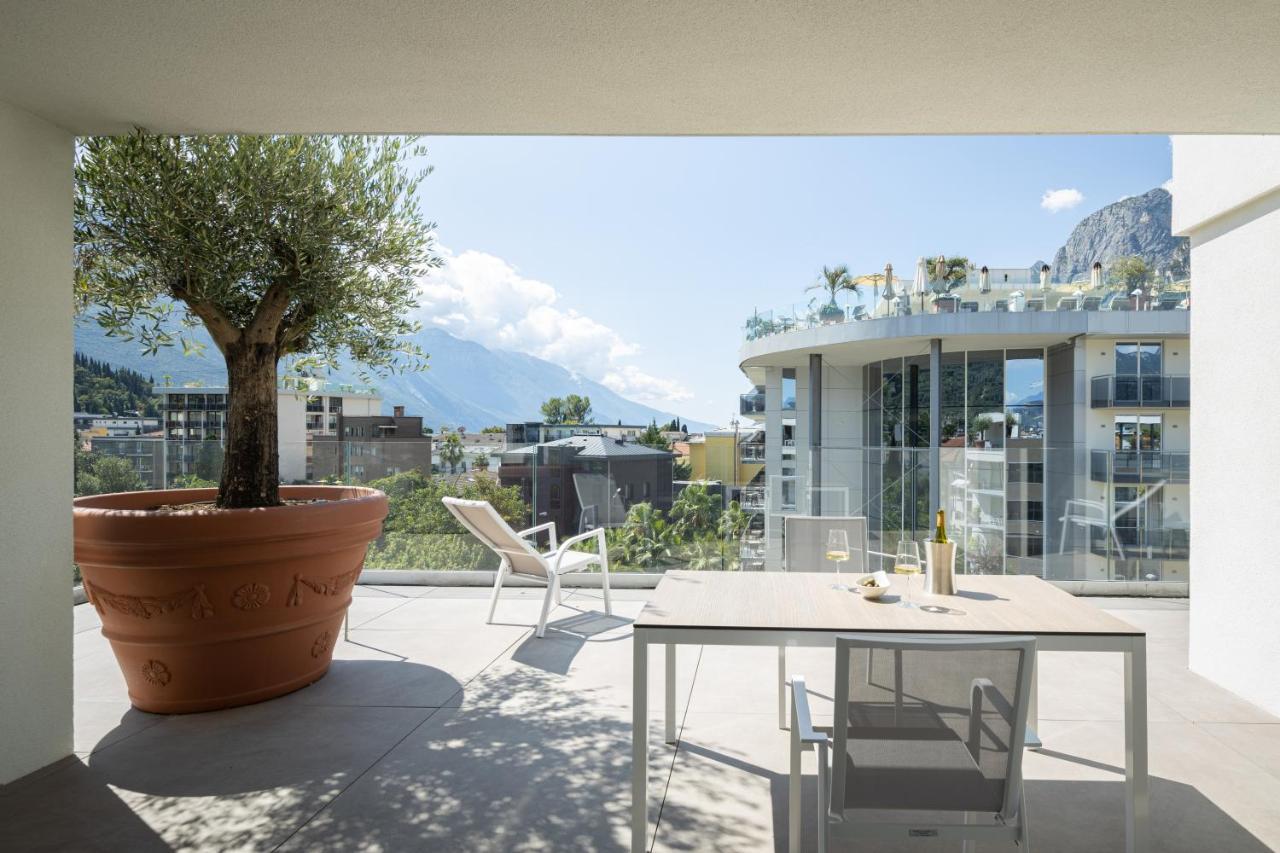 Aris Apartments & Sky Pool - Tonelli Hotels - Adult Friendly Riva del Garda Exterior foto