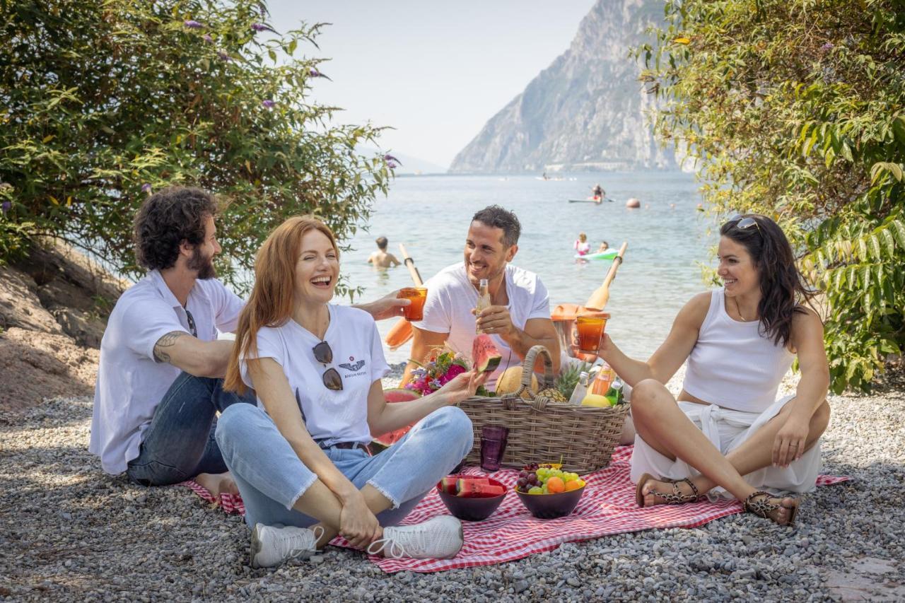 Aris Apartments & Sky Pool - Tonelli Hotels - Adult Friendly Riva del Garda Exterior foto